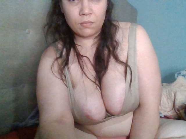 Kandykay live cam preview