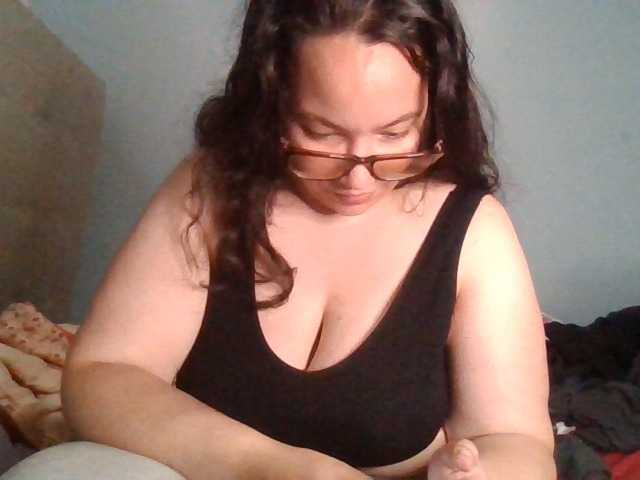 Kandykay live cam on BongaCams