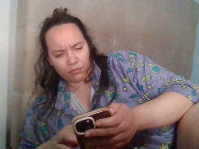 Kandykay live cam on BongaCams