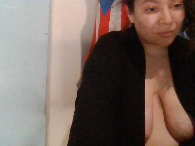 Kandykay — live female cam