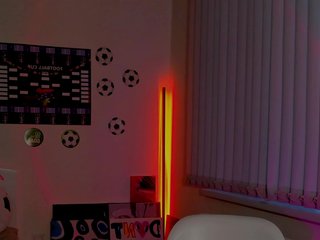 AndreaBlossom Porn Show