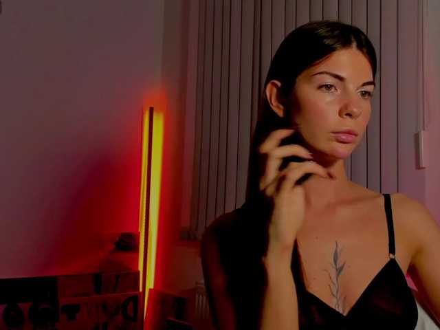 andrea-tasty live cam on BongaCams