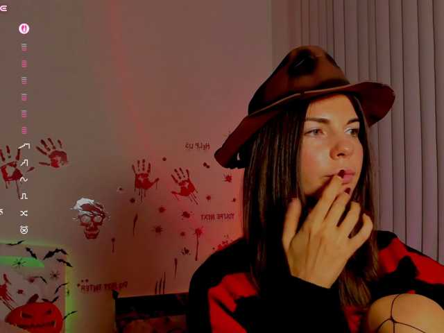 andrea-tasty live cam on BongaCams