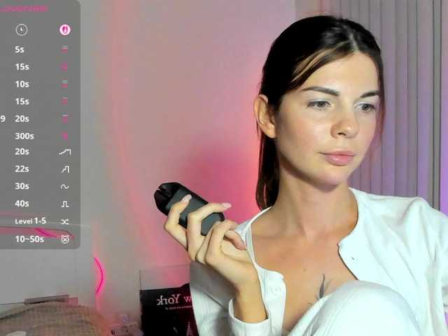 andrea-tasty's BongaCams show and profile