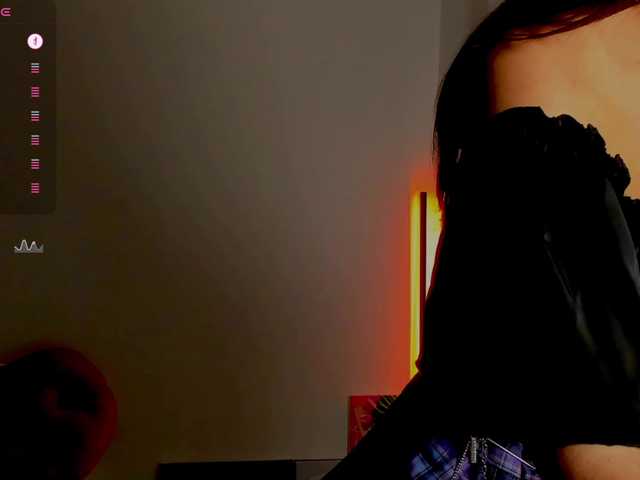 andrea-tasty live cam on BongaCams