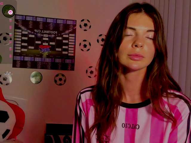 andrea-tasty live cam on BongaCams