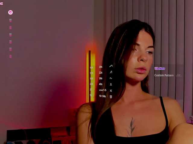 andrea-tasty live cam on BongaCams