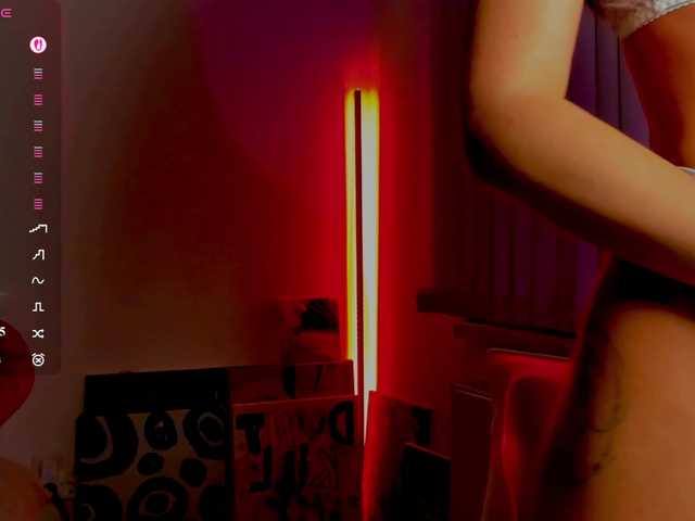 andrea-tasty live cam on BongaCams