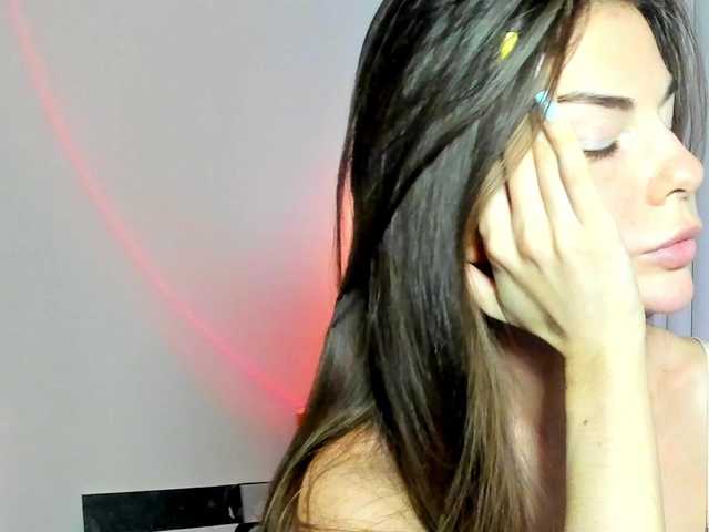 andrea-tasty live cam on BongaCams