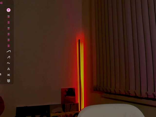 AndreaBlossom live cam preview