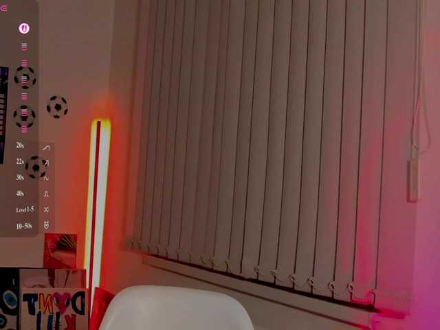 andrea-tasty live cam on BongaCams