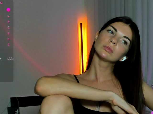 andrea-tasty live cam on BongaCams
