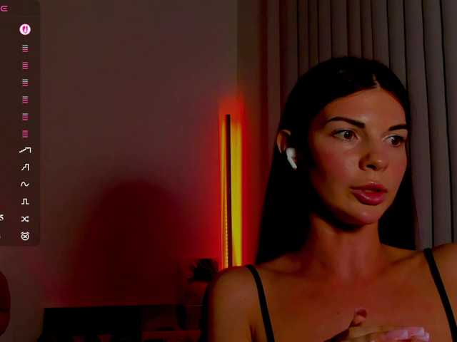 andrea-tasty live cam on BongaCams