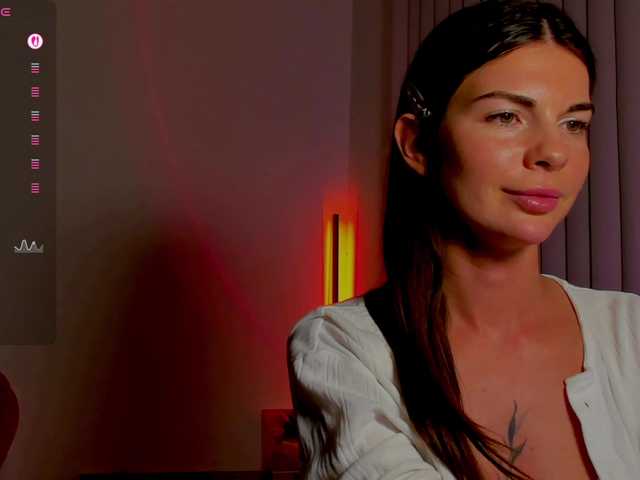 andrea-tasty live cam on BongaCams