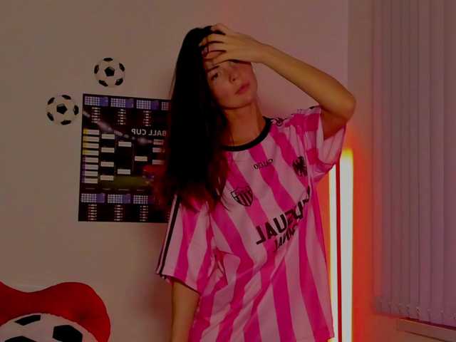 andrea-tasty live cam on BongaCams