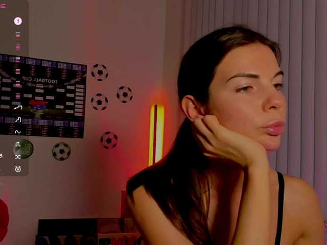 girl andrea-tasty