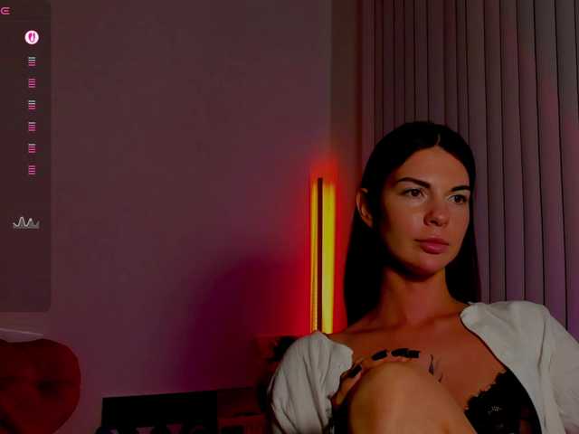 andrea-tasty live cam on BongaCams