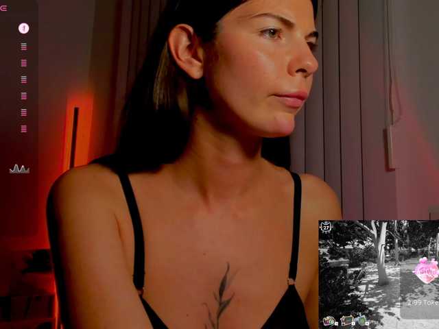 andrea-tasty, en directo ahora en BongaCams