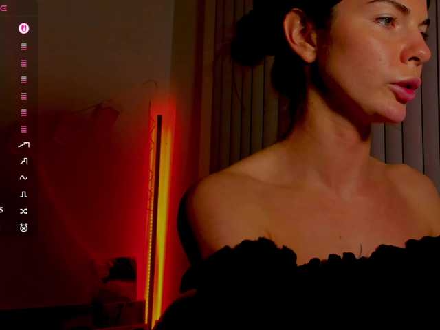 andrea-tasty live cam on BongaCams