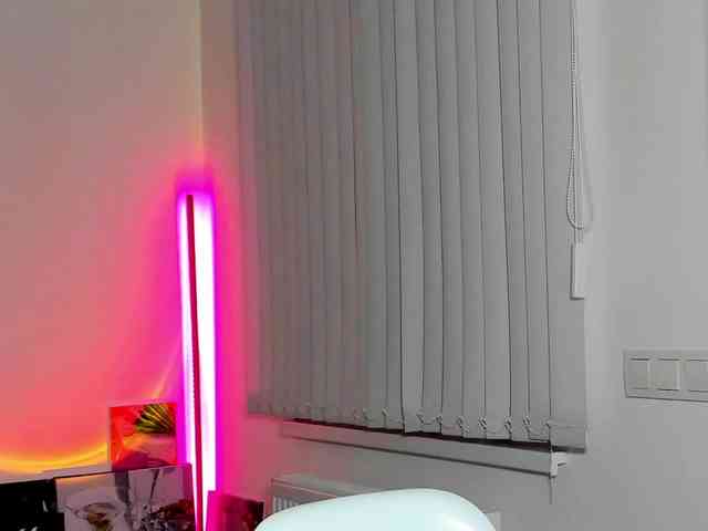 AndreaBlossom webcam