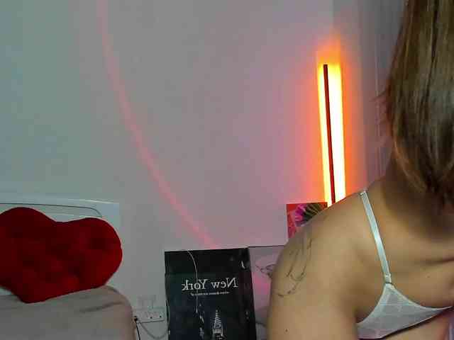 AndreaBlossom webcam