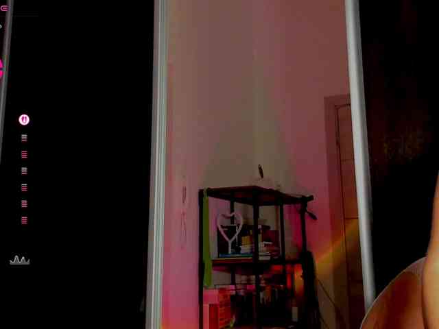 andreablossom's live room