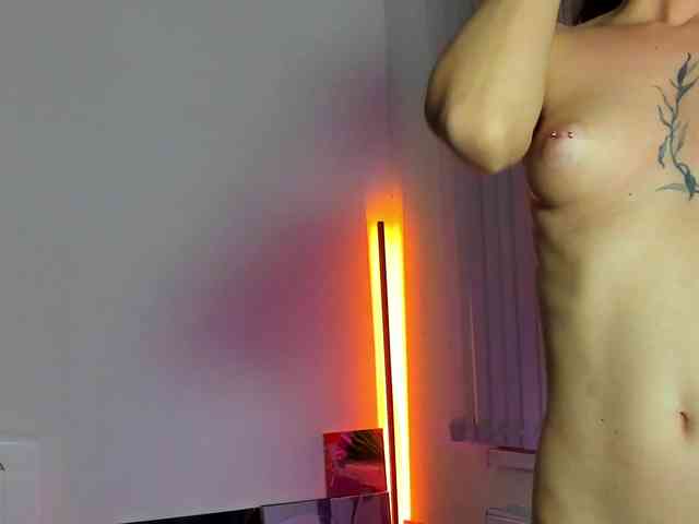 AndreaBlossom webcam