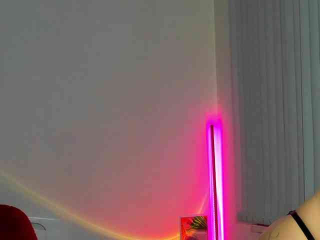 AndreaBlossom webcam