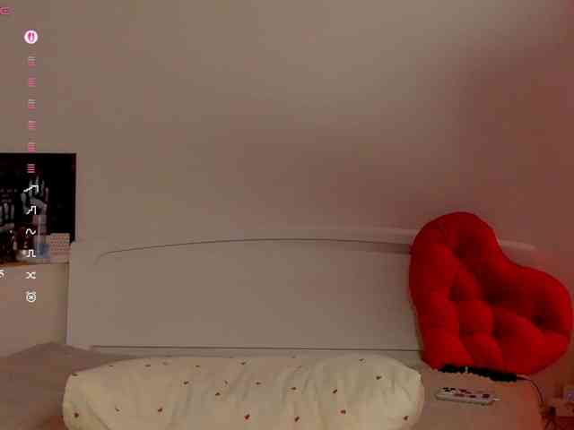 cam chat room Andrea-tasty