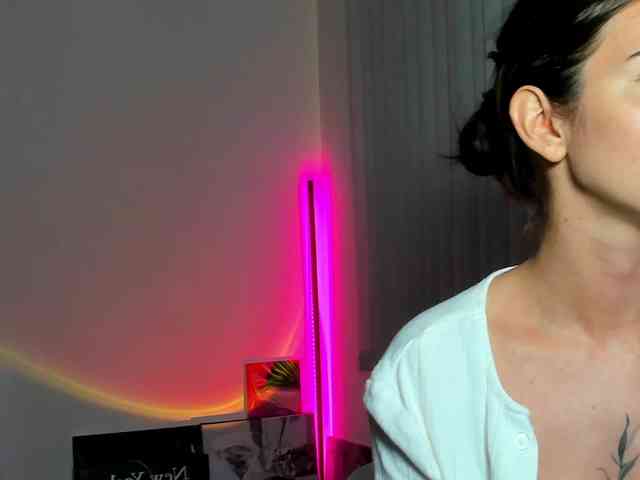 AndreaBlossom webcam