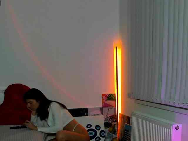 AndreaBlossom webcam