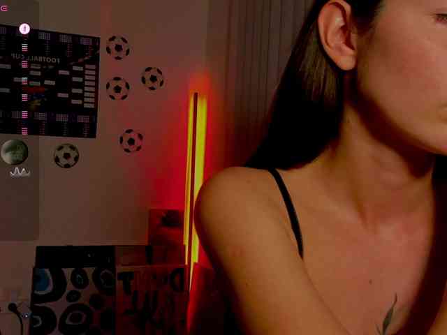 AndreaBlossom webcam