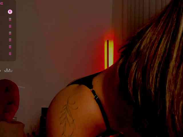 AndreaBlossom webcam
