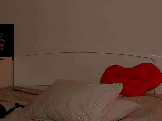 AndreaBlossom webcam