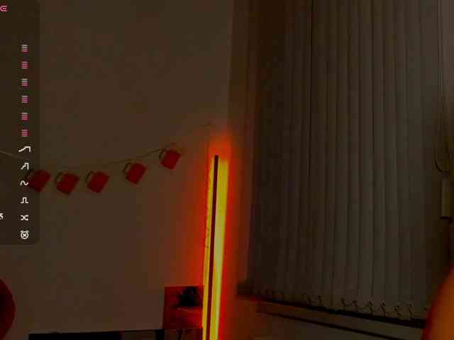 AndreaBlossom webcam