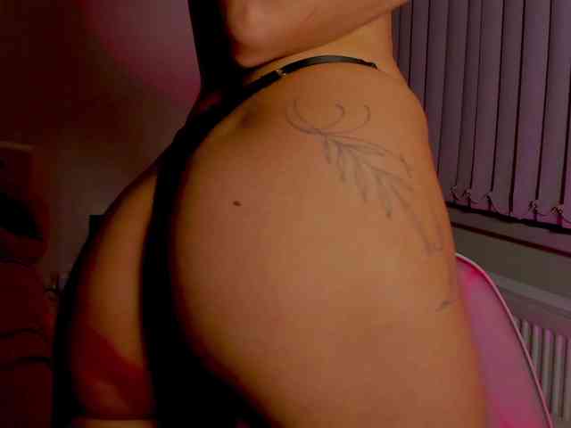 AndreaBlossom webcam