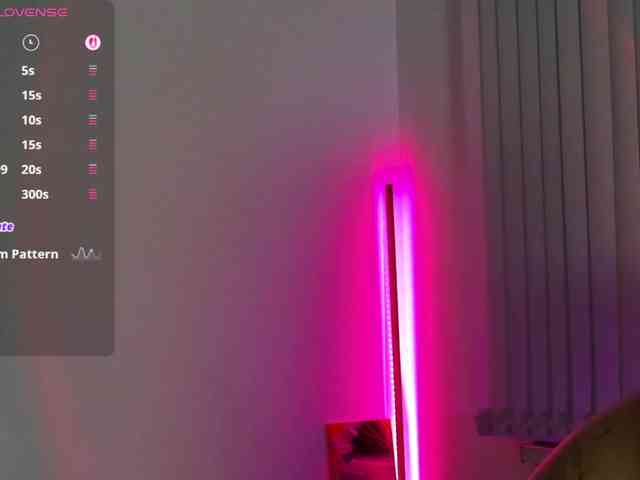 AndreaBlossom webcam