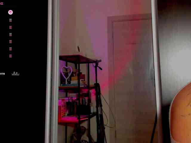 AndreaBlossom webcam