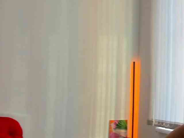 AndreaBlossom webcam