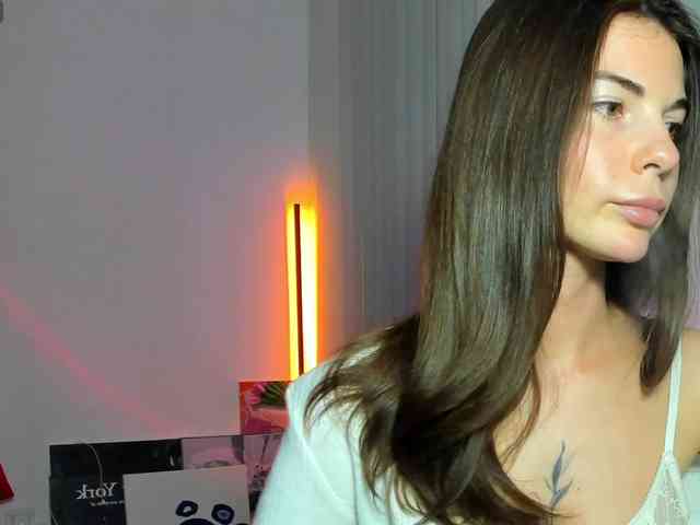 AndreaBlossom webcam