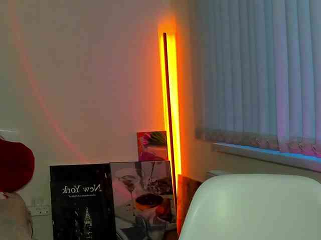 AndreaBlossom webcam