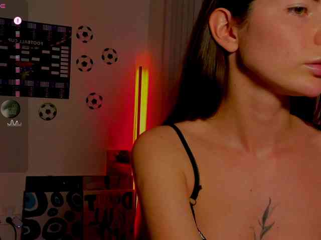 AndreaBlossom webcam