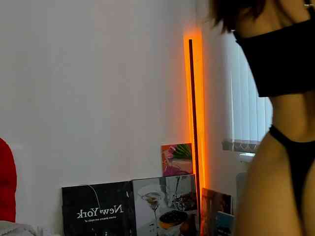 AndreaBlossom webcam