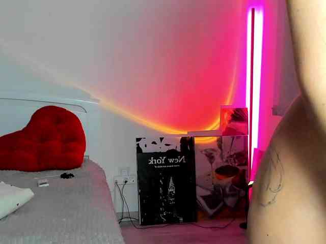 AndreaBlossom webcam