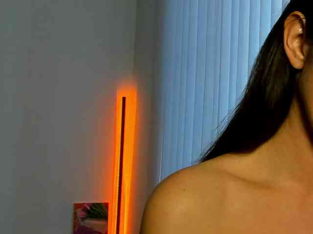 AndreaBlossom webcam
