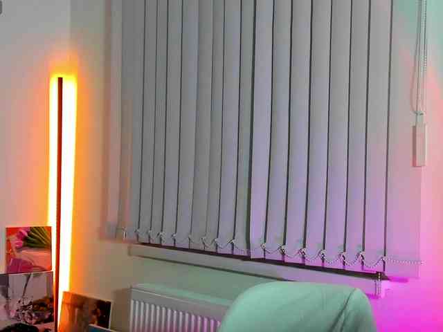 AndreaBlossom webcam