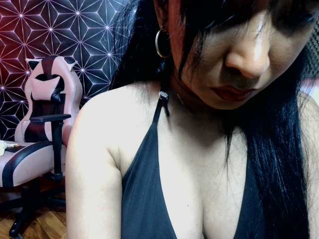 Sofipantyhot, live now on BongaCams