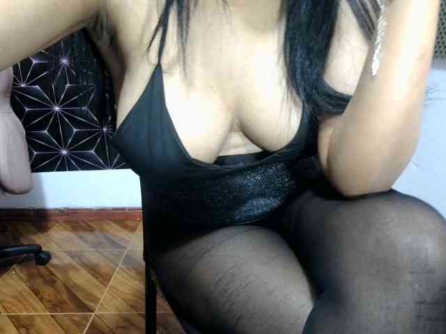 random cam chat Sofipantyhot