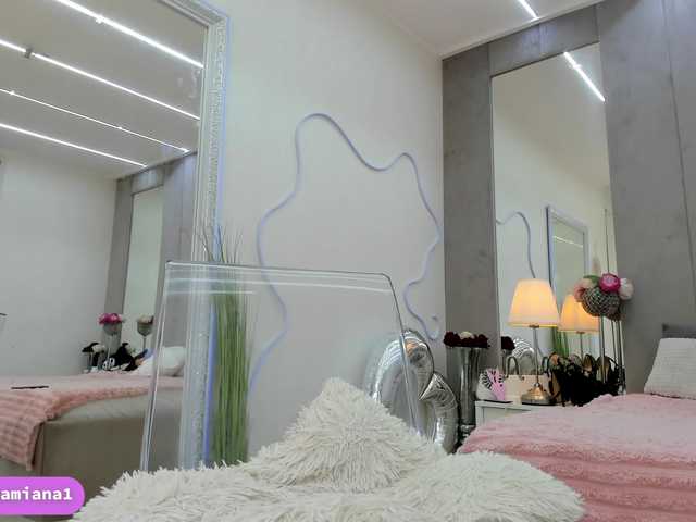 YannaMiana's BongaCams show and profile