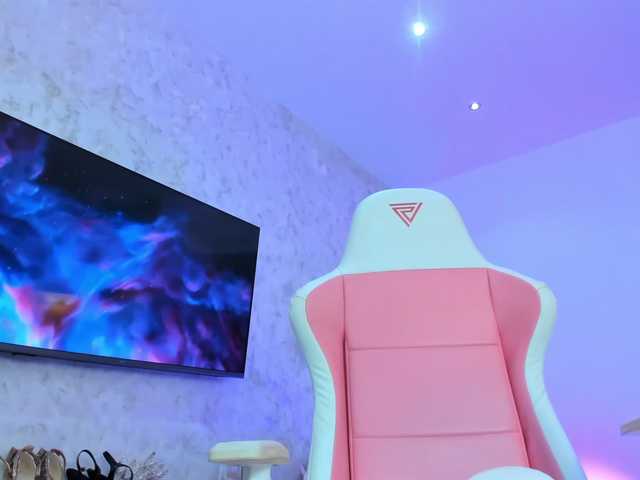 YannaMiana live cam on BongaCams